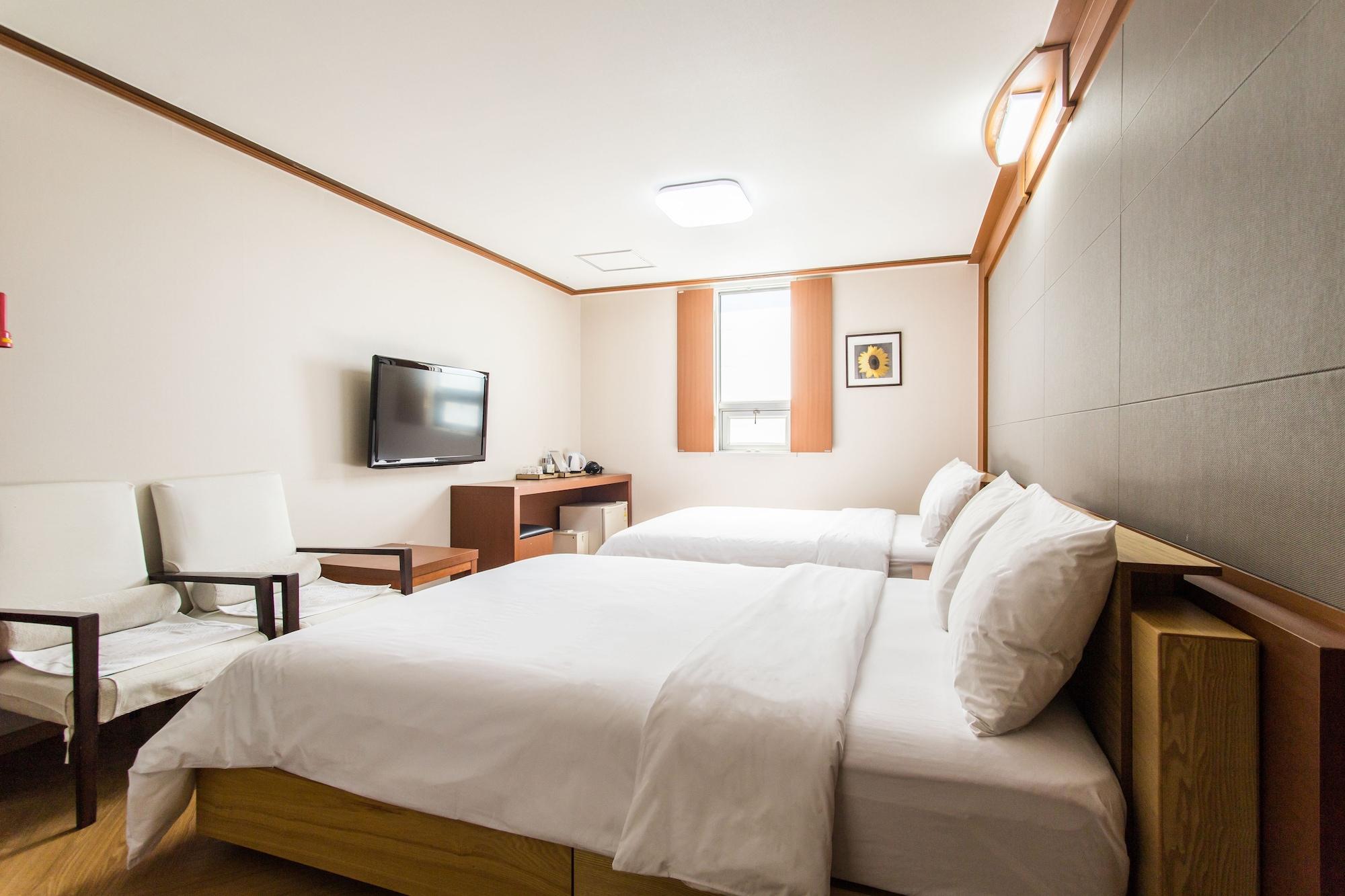 Hotel Airtel
