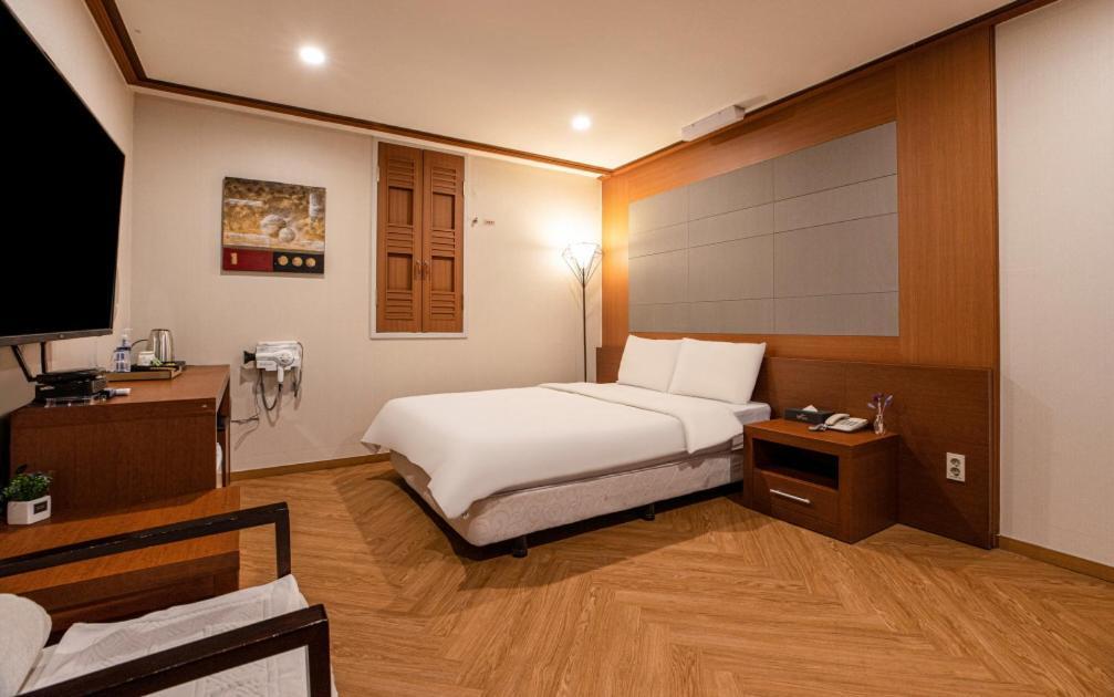 Hotel Airtel 3*