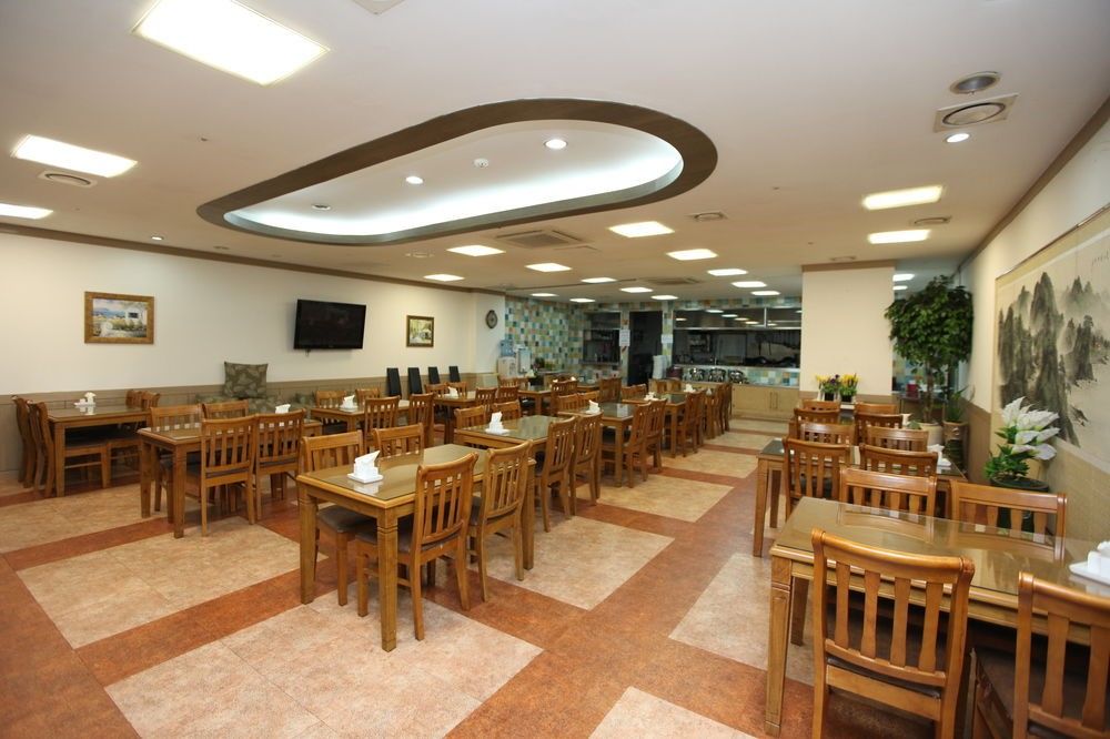 Airtel Hotel 3*